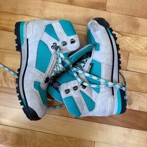 Vasque Clarion '88 GTX Hiking Boots, size 9